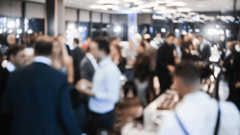 Image of business professionals networking